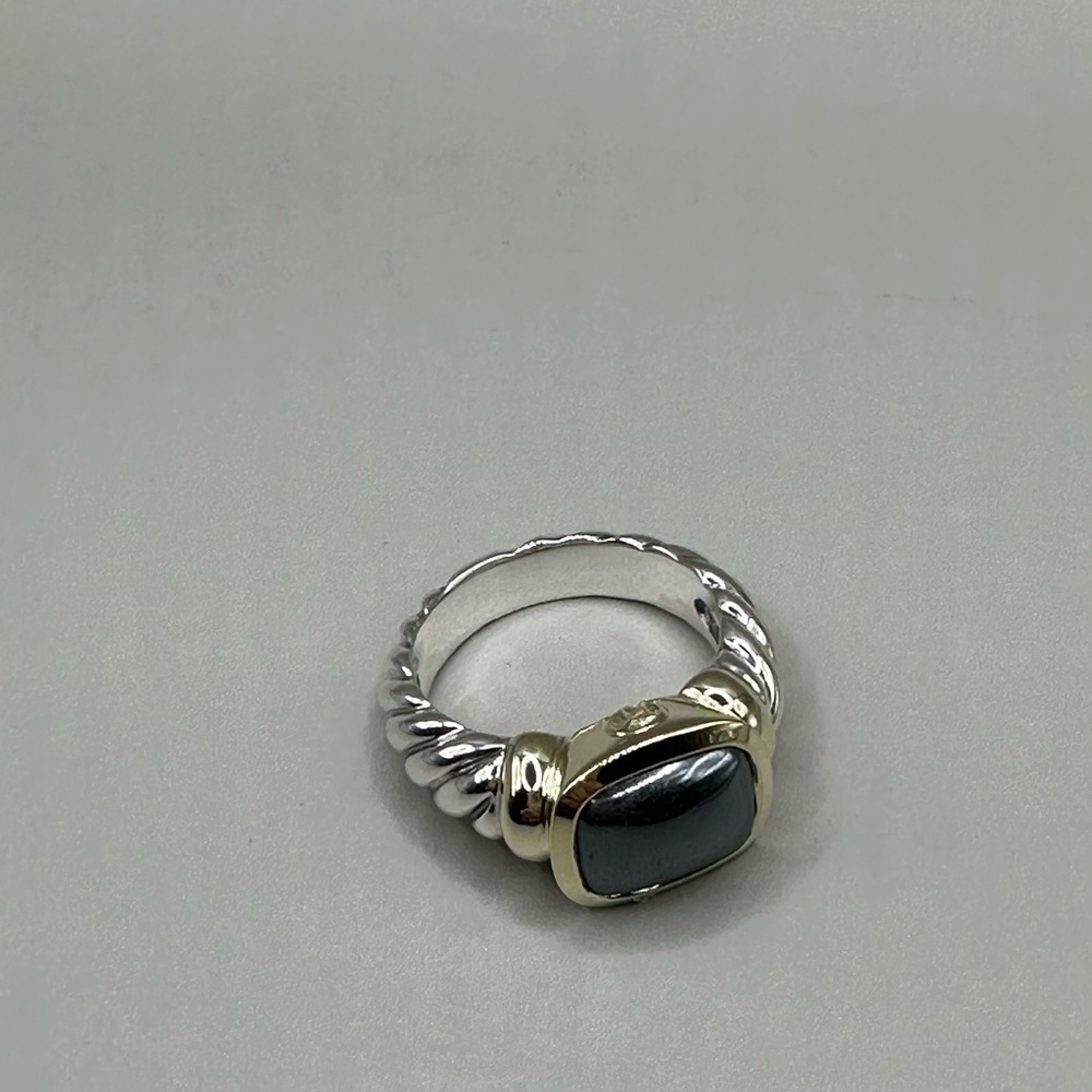 David Yurman Hematite 5.5 Silver and Gold Noblesse Ring